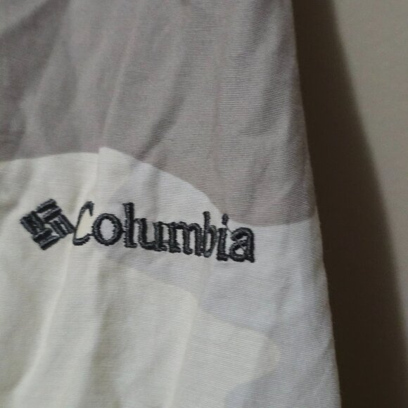 Women's light jacket Columbia Sz 2X - Picture 3 of 5